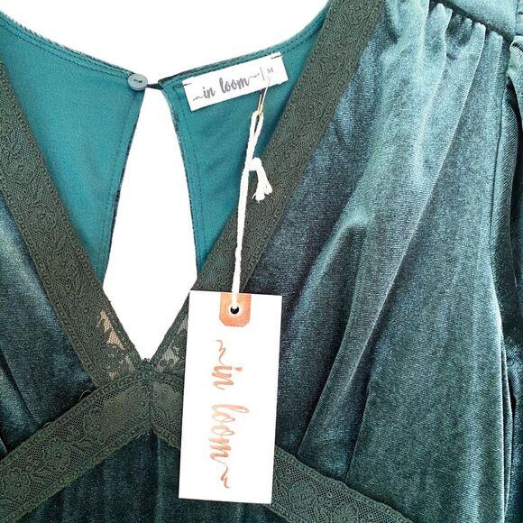 In Loom Dark Green Velvet Lace V Neck Short Sleeve Midi Dress Size Medium - Picture 6 of 9